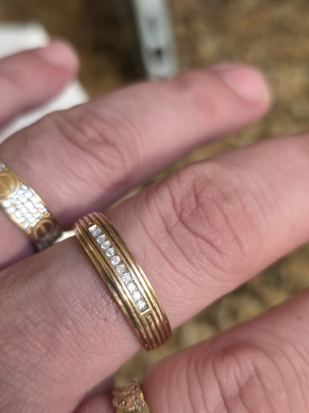 10k Gold Crystals Diamonds Band Ring - Real Gold Size 11